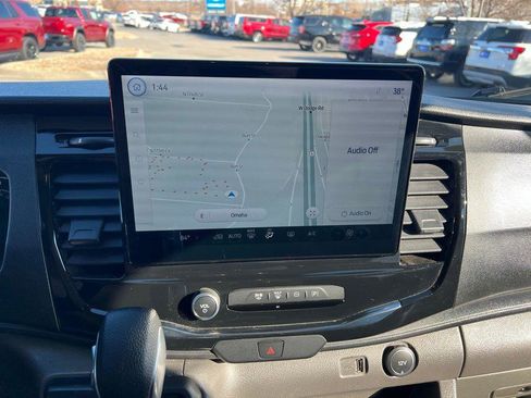 Used 2023 Ford Transit 350 XLT image 29