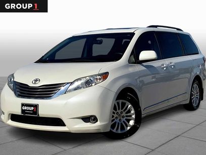 Used 2016 Toyota Sienna XLE