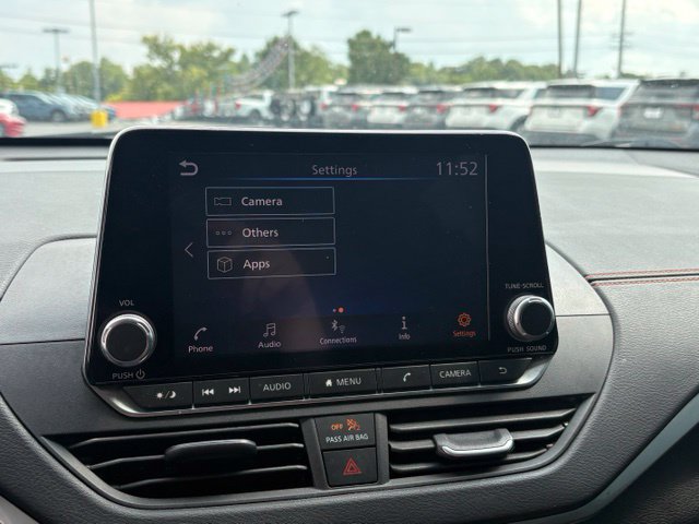 Used 2022 Nissan Altima 2.5 SR AWD/4WD image 18