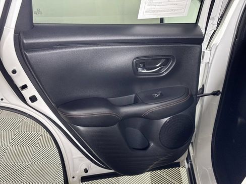 Used 2024 Honda HR-V Sport image 18