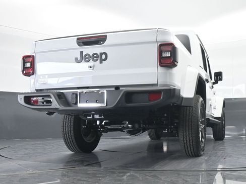 New 2026 Jeep Gladiator Sport image 51