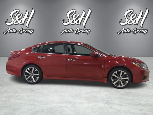Used 2017 Nissan Altima 2.5 SR image 23