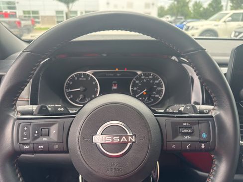 Used 2023 Nissan Pathfinder Rock Creek AWD/4WD image 15