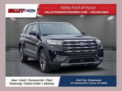 New 2026 Ford Explorer Active w/ Active Comfort Package image 1