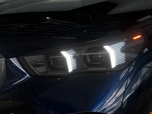 New 2026 BMW i5 eDrive40 w/ M Sport Package image 6