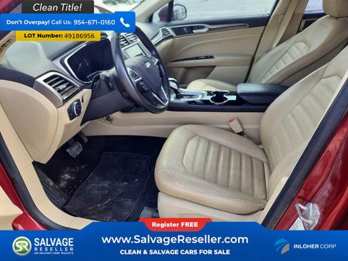 Used 2015 Ford Fusion SE w/ Equipment Group 502A FWD image 9