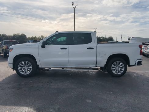 Used 2024 Chevrolet Silverado 1500 Custom RWD image 7