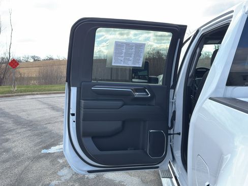 Used 2025 Chevrolet Silverado 3500 LT w/ All Star Edition AWD/4WD image 34