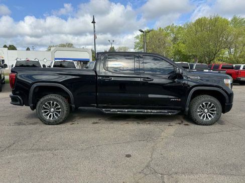 Used 2022 GMC Sierra 1500 Limited AT4 AWD/4WD image 5