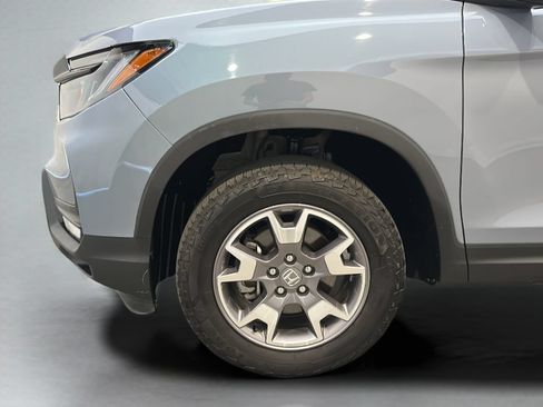 Certified 2023 Honda Passport TrailSport image 35