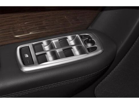 Used 2015 Jaguar XF Portfolio AWD/4WD image 18