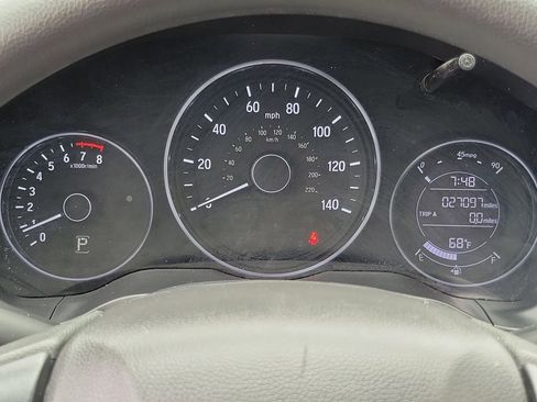 Used 2020 Honda HR-V LX image 26