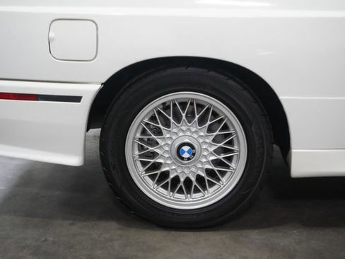 Used 1991 BMW M3 Coupe image 12