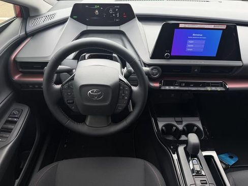 New 2026 Toyota Prius Plug-In Hybrid FWD image 12
