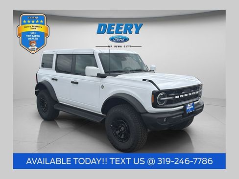 New 2026 Ford Bronco Outer Banks w/ Sasquatch Package AWD/4WD image 1