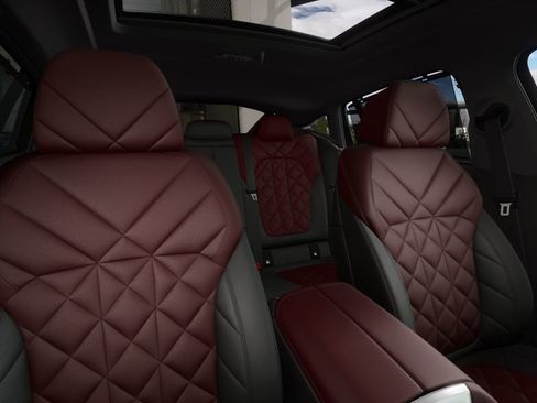 New 2026 BMW X6 xDrive40i w/ Executive Package image 11