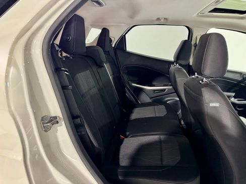 Used 2018 Ford EcoSport SE image 24