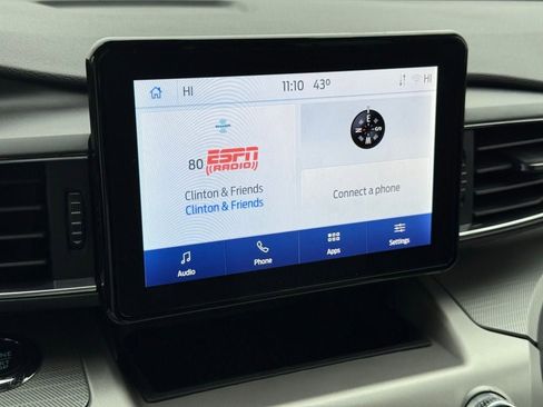 Certified 2022 Ford Explorer XLT w/ Equipment Group 202A image 25