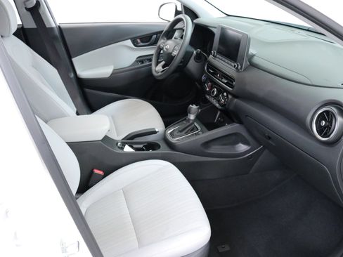 Used 2023 Hyundai Kona SEL image 29