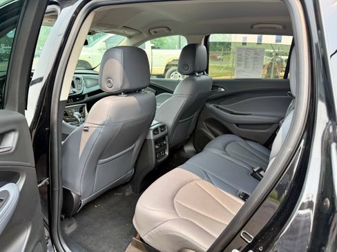 Used 2019 Buick Envision Essence AWD/4WD image 20