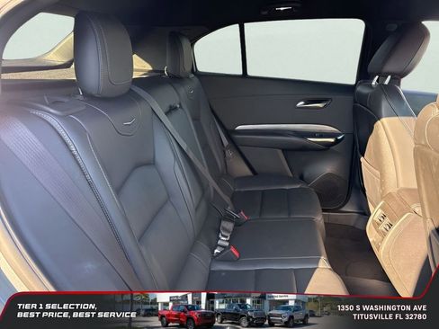 Used 2024 Cadillac XT4 Premium Luxury AWD/4WD image 12