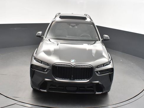Used 2026 BMW X7 xDrive40i w/ Executive Package AWD/4WD image 40