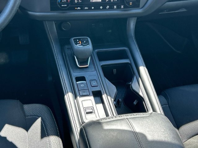 Certified 2024 Nissan Pathfinder S FWD image 17