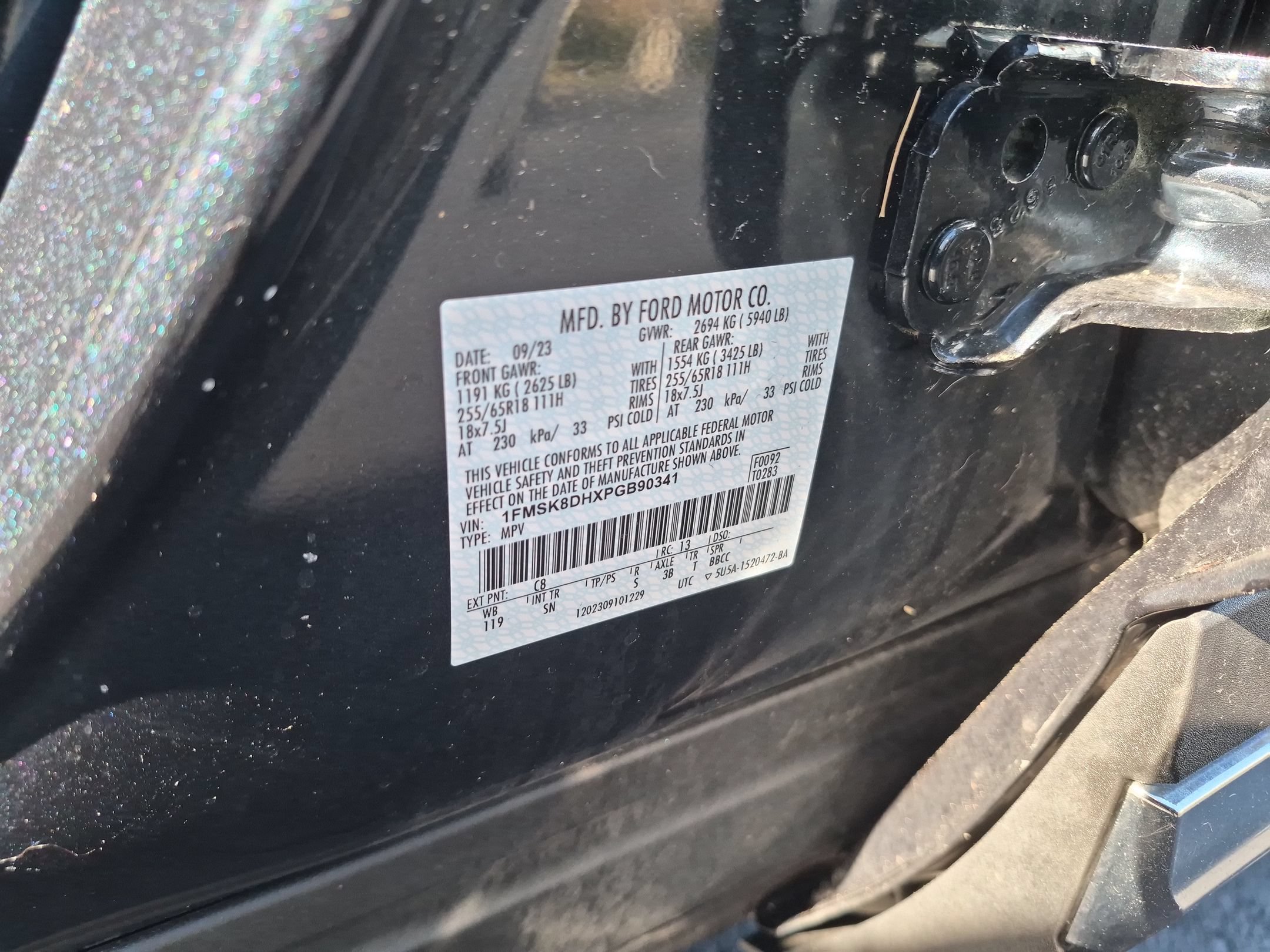 Used 2023 Ford Explorer XLT w/ Equipment Group 202A AWD/4WD image 28