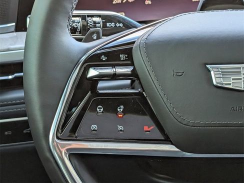 Used 2025 Cadillac Escalade IQ Sport 2 image 25