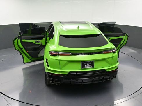 Used 2024 Lamborghini Urus S image 40