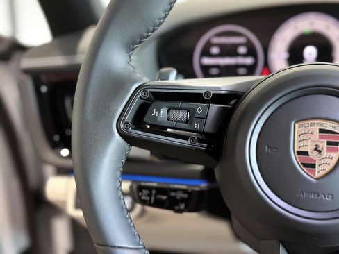 New 2026 Porsche Panamera 4 image 28