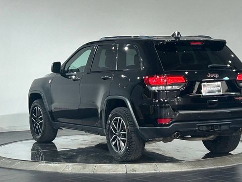Used 2019 Jeep Grand Cherokee Trailhawk AWD/4WD image 7