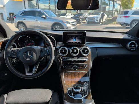 Certified 2018 Mercedes-Benz C 300 Sedan image 30