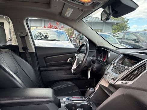 Used 2017 GMC Terrain SLT w/ Open Road Package image 11