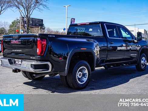 Used 2021 GMC Sierra 3500 SLE w/ SLE Value Package image 6