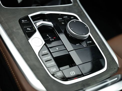 New 2026 BMW X5 xDrive40i w/ M Sport Package image 40