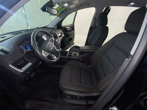 Used 2024 GMC Terrain SLE w/ Driver Convenience Package FWD image 24
