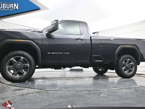 New 2026 GMC Sierra 2500 SLE image 18
