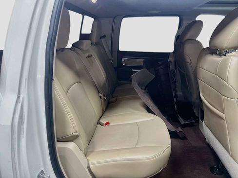 Used 2017 RAM 1500 Laramie w/ Convenience Group AWD/4WD image 29