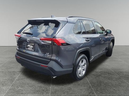 Certified 2025 Toyota RAV4 LE AWD/4WD image 7