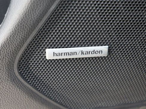 Used 2019 Subaru Outback 2.5i Limited image 13