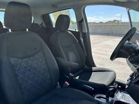 Used 2021 Chevrolet Spark LT FWD image 27
