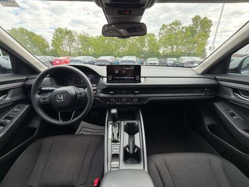 Certified 2024 Honda Accord EX image 12