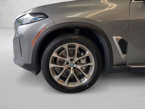 Used 2024 BMW X5 xDrive40i image 25