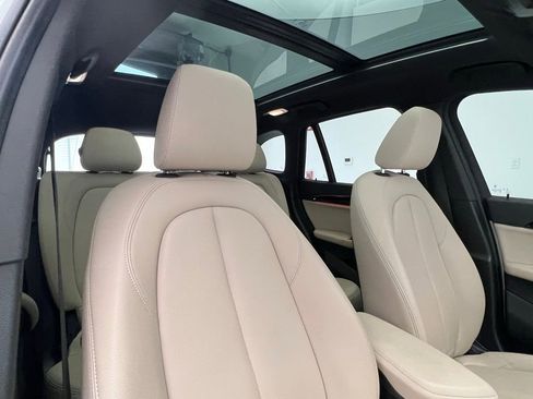 Used 2021 BMW X1 sDrive28i w/ Premium Package image 7