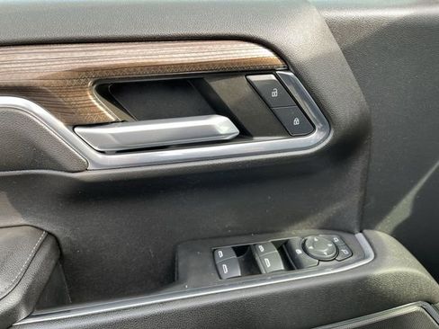 Used 2023 Chevrolet Silverado 1500 RST image 17