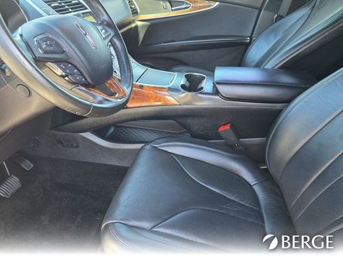 Used 2018 Lincoln MKX Reserve image 13