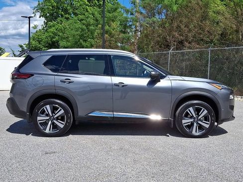Used 2023 Nissan Rogue SL w/ SL Premium Package AWD/4WD image 10