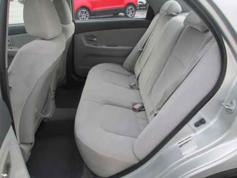 Used 2009 Kia Spectra EX image 11