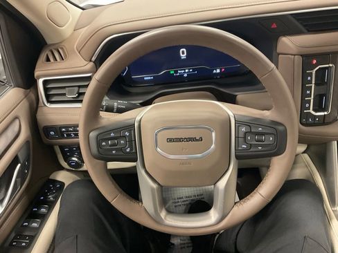 Used 2024 GMC Yukon Denali w/ Max Trailering Package AWD/4WD image 7